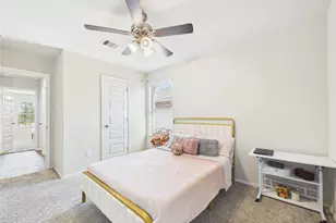 3919 Hawaiian Ct, Baytown, TX 77521 - Photo 6