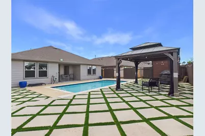 3919 Hawaiian Court, Baytown, TX 77521 - Photo 24