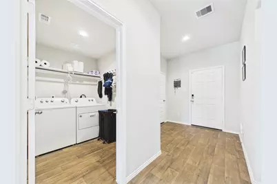 3919 Hawaiian Court, Baytown, TX 77521 - Photo 6