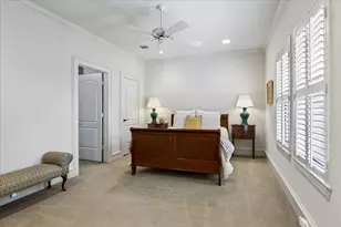 4037 Dumbarton St, Houston, TX 77025 - Photo 32