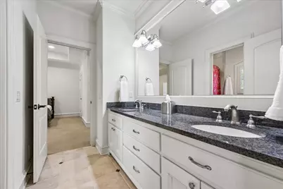 4037 Dumbarton Street, Houston, TX 77025 - Photo 30