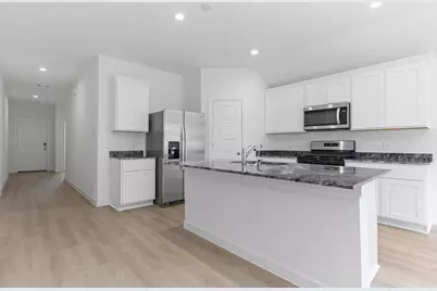 1038 River Coral, Alvin, TX 77511 - Photo 4