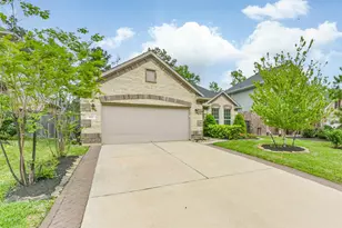 123 Buttonwood Ct, Conroe, TX 77318 - Photo 2