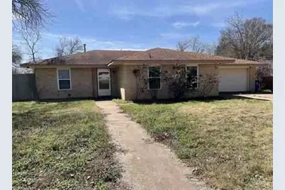 100 Post Oak Lane, Elgin, TX 78621 - Photo 1
