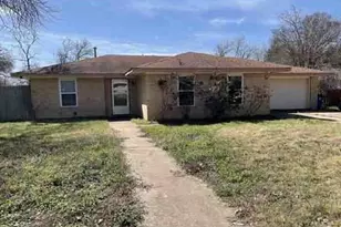100 Post Oak Ln, Elgin, TX 78621 - Photo 1