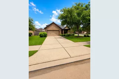6151 Harmony Park Lane, Fulshear, TX 77441 - Photo 4