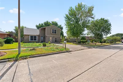 1219 Beechbend Drive, Missouri City, TX 77489 - Photo 1