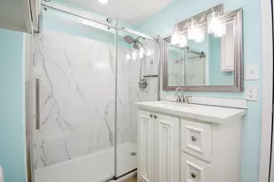 2116 W Bayshore Dr, Palacios, TX 77465 - Photo 40