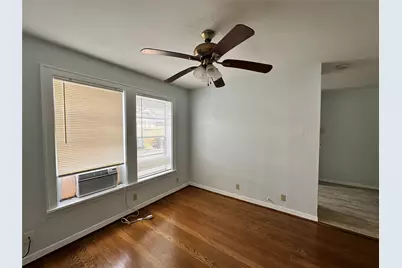 4624 Clay Street, Houston, TX 77023 - Photo 4