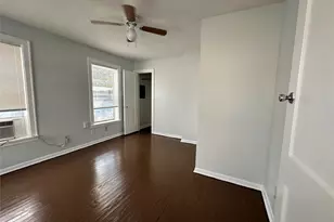 4624 Clay St, Houston, TX 77023 - Photo 14