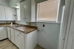 4624 Clay St, Houston, TX 77023 - Photo 12