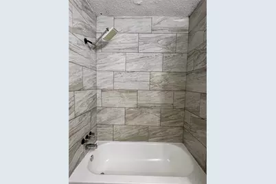 10610 Sandy River Drive, Sugar Land, TX 77498 - Photo 10