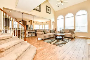 2810 Straight Elm St, Fresno, TX 77545 - Photo 8