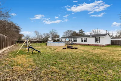 1005 Baumgarten, Schulenburg, TX 78956 - Photo 26