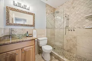 5717 Val Verde St, Houston, TX 77057 - Photo 12