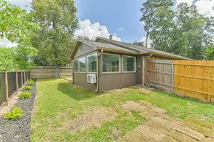 416 Rolling Hills Dr, Panorama Village, TX 77304 - Photo 36
