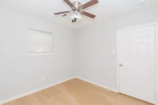 3707 Meadowlake Rd, Pasadena, TX 77503 - Photo 10