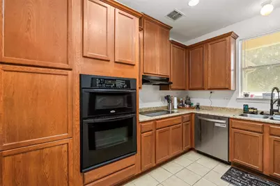 5725 Maxfli Dr Drive, Schertz, TX 78108 - Photo 8