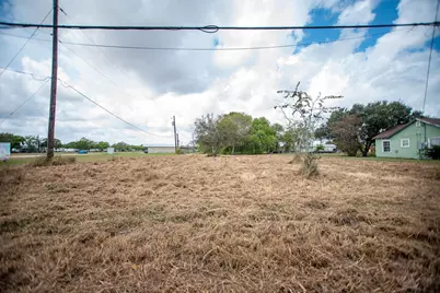Tba Broadway St, Port Lavaca, TX 77979 - Photo 4