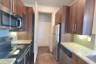 1800 St Joseph Pkwy, Houston, TX 77003 - Photo 2