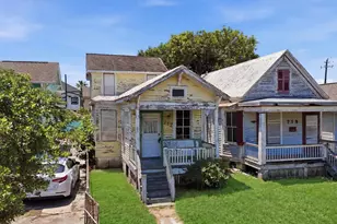 717 and 719 Sealy St, Galveston, TX 77550 - Photo 4