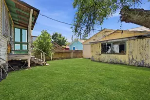 717 and 719 Sealy St, Galveston, TX 77550 - Photo 24