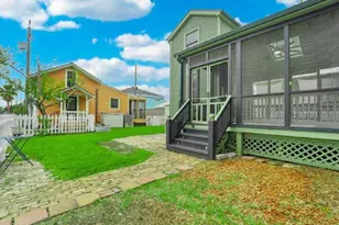 1301 Church St, Galveston, TX 77550 - Photo 28