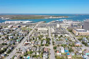 1301 Church St, Galveston, TX 77550 - Photo 50