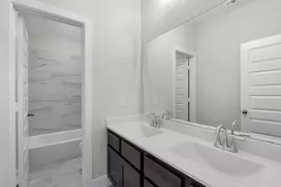 1135 Village Falls Drive, Missouri City, TX 77459 - Photo 18