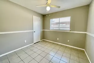 7014 Caladero Dr, Houston, TX 77083 - Photo 18