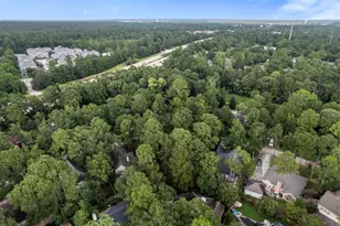 55 Terraglen Dr, The Woodlands, TX 77382 - Photo 24
