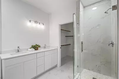 55 Terraglen Dr, The Woodlands, TX 77382 - Photo 14