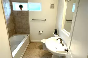 4334 Jefferson Street St, Houston, TX 77023 - Photo 8