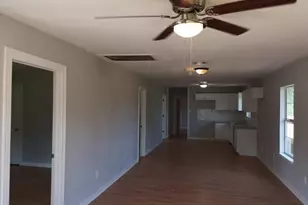 3821 Wipprecht St, Houston, TX 77026 - Photo 14