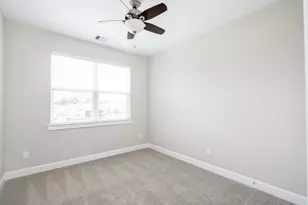 1805 Napa Creek Ln, Houston, TX 77009 - Photo 20