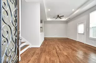 1805 Napa Creek Ln, Houston, TX 77009 - Photo 8