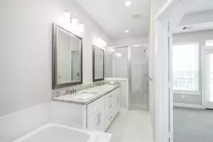 1805 Napa Creek Ln, Houston, TX 77009 - Photo 14
