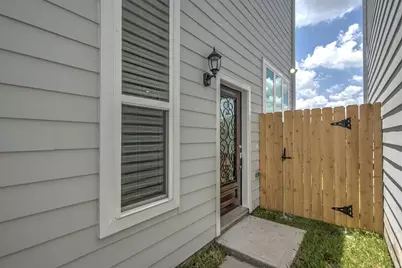 1805 Napa Creek Lane, Houston, TX 77009 - Photo 2