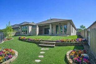 604 Castlewood Cove Ln, Pinehurst, TX 77362 - Photo 30