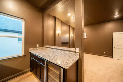 6919 Shoreline View Drive, Katy, TX 77493 - Photo 12