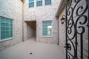 6919 Shoreline Vw Dr, Katy, TX 77493 - Photo 4
