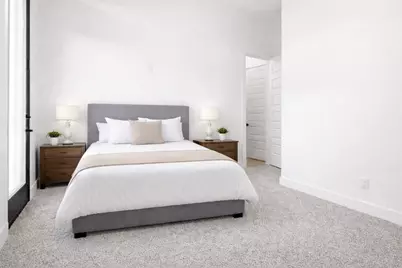 1913 Hoskins Drive #H, Houston, TX 77080 - Photo 6