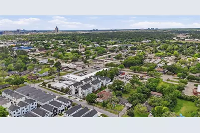 1913 Hoskins Drive #H, Houston, TX 77080 - Photo 38