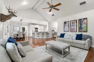 3811 Candlewood Cir, Needville, TX 77461 - Photo 6