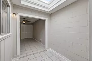 2 River Creek Way, Sugar Land, TX 77478 - Photo 16