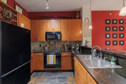 1901 Post Oak Boulevard #2112, Houston, TX 77056 - Photo 2