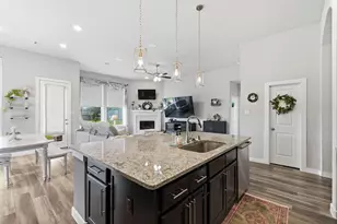 4042 Shackleton Ct, Iowa Colony, TX 77583 - Photo 14