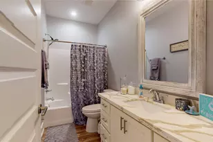 972 Bahama Dr, Crystal Beach, TX 77650 - Photo 30