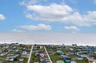 972 Bahama Dr, Crystal Beach, TX 77650 - Photo 6