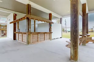 972 Bahama Dr, Crystal Beach, TX 77650 - Photo 34